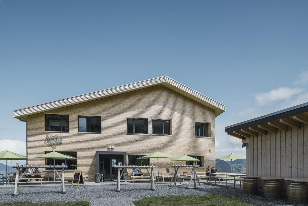 Stoos Huettae Hotel Exterior foto